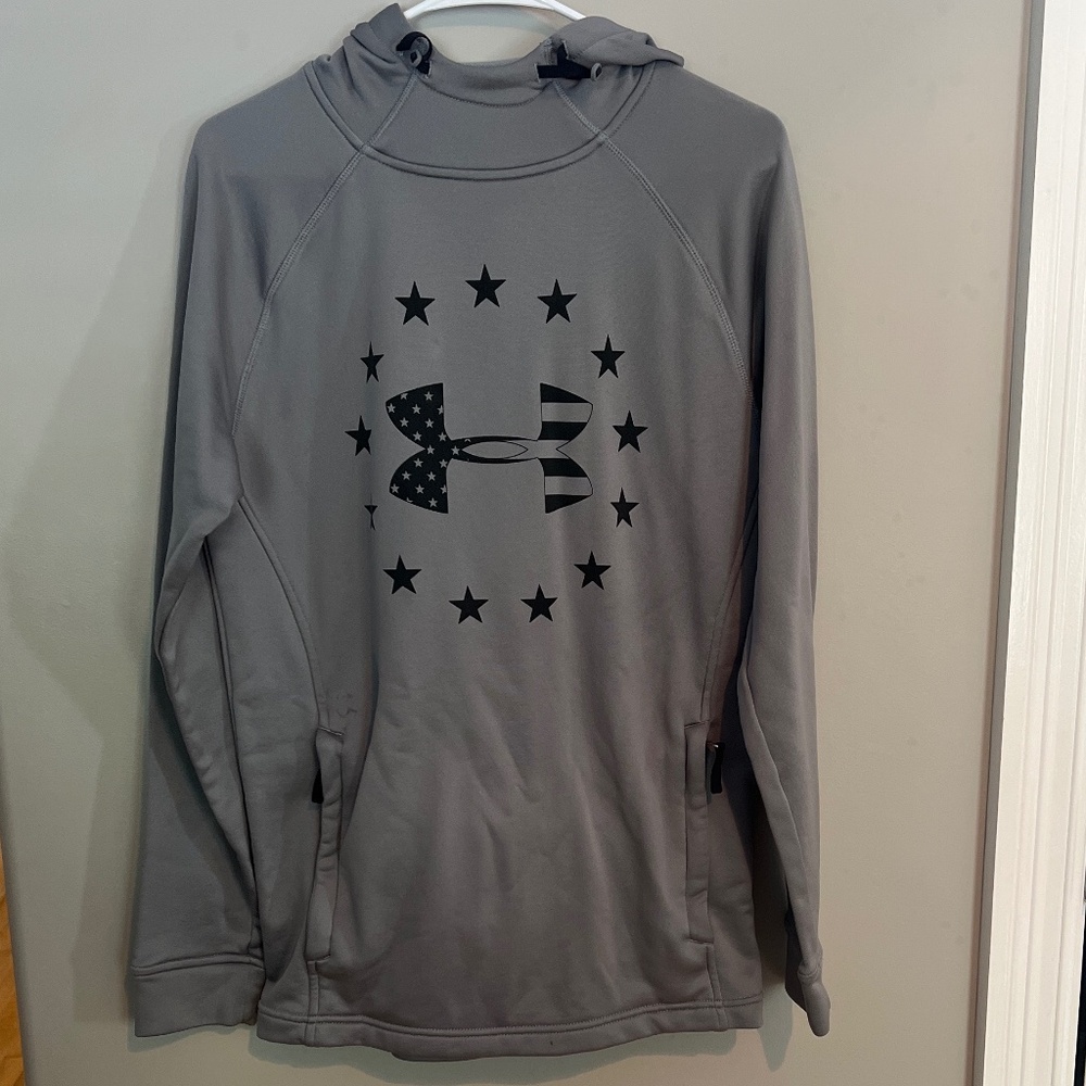 Men’s Under Armour Hoodie Size Small Gray/Black, GUC